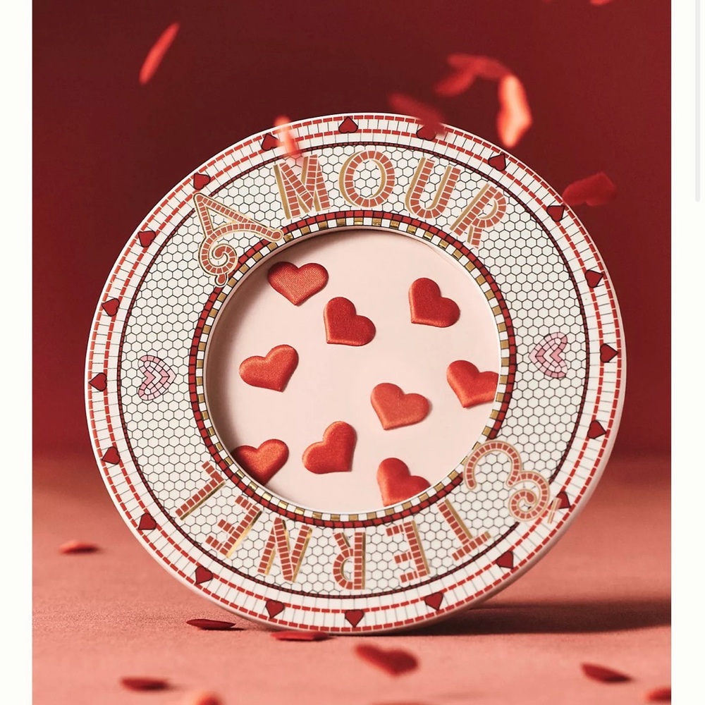 Bistro Tile Stoneware Frame: Valentine's Edition 4x4 Circle